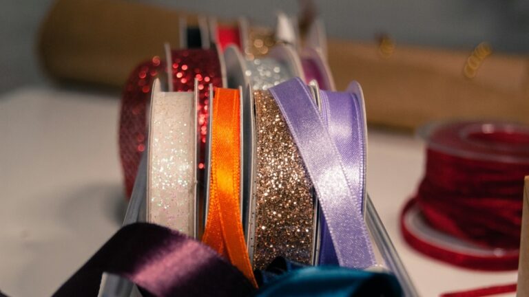 Ribbon Material Science: Grosgrain vs Satin vs Velvet vs Taffeta Weaves Explained ribbon material weaves explained