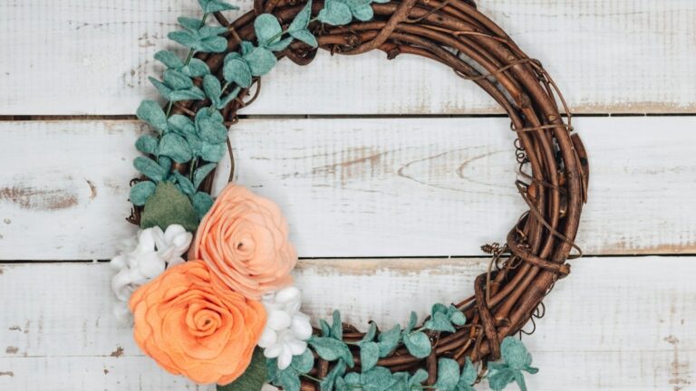 wire frame grapevine wreath